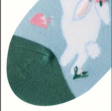 Load image into Gallery viewer, Socks - Bunnies
